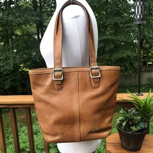 COACH Hamptons Tote Bag [9572]